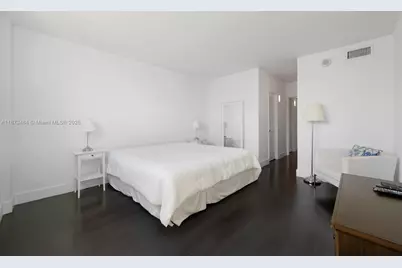 19380 Collins Ave #1414, Sunny Isles Beach, FL 33160 - Photo 11