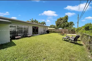 521 W Evanston Cir, Fort Lauderdale, FL 33312 - Photo 29
