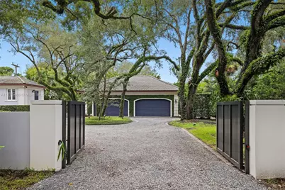 5400 Banyan Trl, Coral Gables, FL 33156 - Photo 13