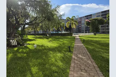 1750 NE 191st St #418-3, Miami, FL 33179 - Photo 19