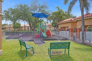2225 Clipper Pl, Fort Lauderdale, FL 33312 - Photo 59
