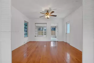 80 NE 48th St, Oakland Park, FL 33334 - Photo 9