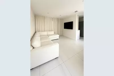 621 SW 33rd Avenue, Miami, FL 33135 - Photo 3