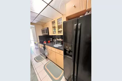 3760 Inverrary Dr #2Z, Lauderhill, FL 33319 - Photo 9