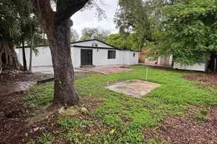 4120 SW 31st Dr, West Park, FL 33023 - Photo 29