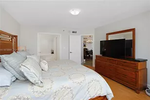 3530 Mystic Pointe Dr, Aventura, FL 33180 - Photo 9