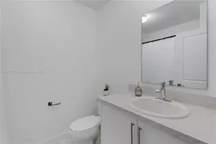 413 NW 12th Pl, Florida City, FL 33034 - Photo 9