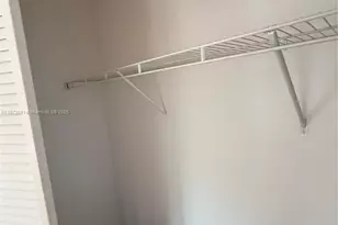 5961 N Falls Cir Dr, Lauderhill, FL 33319 - Photo 11