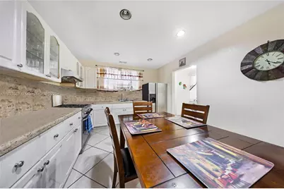 287 NW 31st St, Miami, FL 33127 - Photo 19