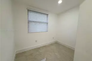 3768 NE 167th St, North Miami Beach, FL 33160 - Photo 31