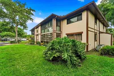 9644 S Belfort Cir #211, Tamarac, FL 33321 - Photo 23