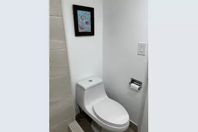 3475 N Country Club Dr #116, Aventura, FL 33180 - Photo 21