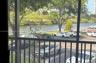 3475 N Country Club Dr, Aventura, FL 33180 - Photo 25