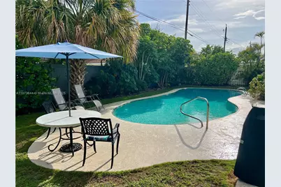 1241 Manor Dr, Riviera Beach, FL 33404 - Photo 3