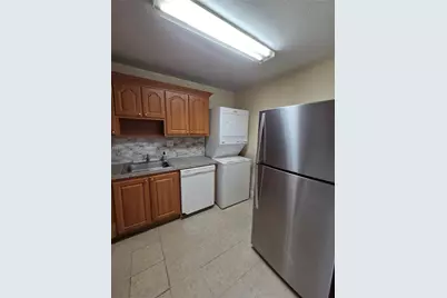 5231 Geneva Way #205, Doral, FL 33166 - Photo 9