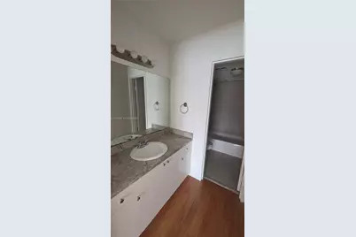 5231 Geneva Way #205, Doral, FL 33166 - Photo 11