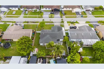 26023 SW 133rd Pl, Homestead, FL 33032 - Photo 37