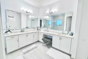 17267 Windy Pointe Ln, Boca Raton, FL 33496 - Photo 11