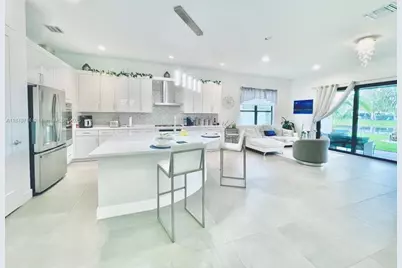 17267 Windy Pointe Ln #N/A, Boca Raton, FL 33496 - Photo 5