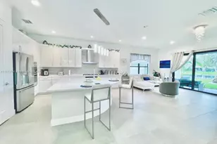 17267 Windy Pointe Ln, Boca Raton, FL 33496 - Photo 5