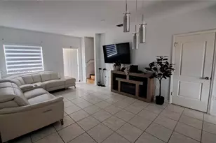 17084 SW 138th Ct, Miami, FL 33177 - Photo 5