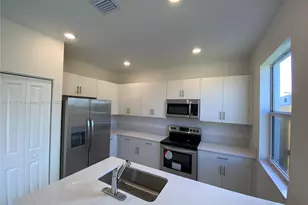 2609 SE 11th St, Homestead, FL 33035 - Photo 5