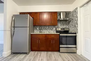 512 NE 4th Ave, Hallandale Beach, FL 33009 - Photo 5