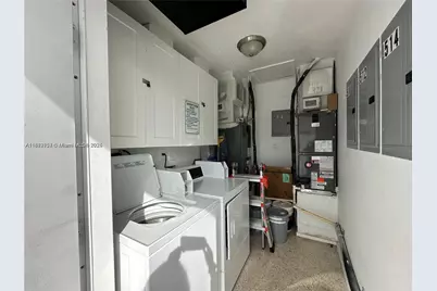 512 NE 4th Ave #512, Hallandale Beach, FL 33009 - Photo 11