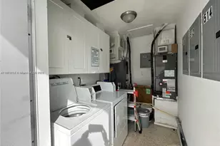 512 NE 4th Ave, Hallandale Beach, FL 33009 - Photo 11