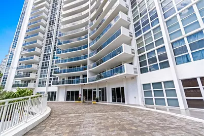 2841 N Ocean Blvd #702, Fort Lauderdale, FL 33308 - Photo 47