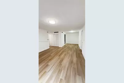 7121 Miami Lakes Dr #Q8, Miami Lakes, FL 33014 - Photo 9