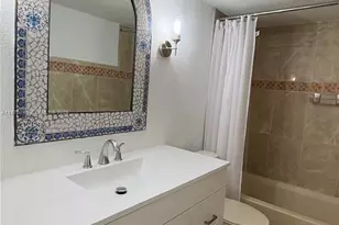 7121 Miami Lakes Dr, Miami Lakes, FL 33014 - Photo 5