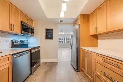 1700 NE 105th St #505, Miami Shores, FL 33138 - Photo 9