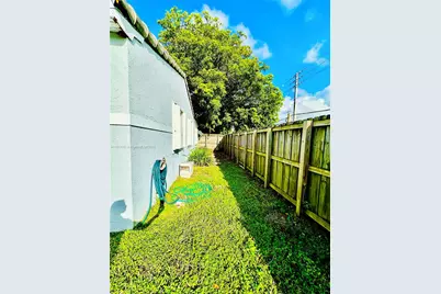 1501 NE 3rd Ave, Fort Lauderdale, FL 33304 - Photo 29