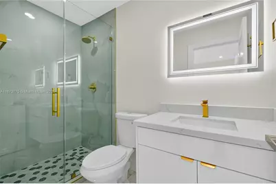 1011 NW 89th St, Miami, FL 33150 - Photo 37