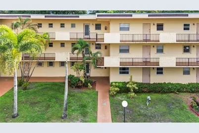 300 Berkley Rd #107, Hollywood, FL 33024 - Photo 23