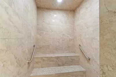 300 Berkley Rd #107, Hollywood, FL 33024 - Photo 35