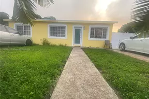 10440 NW 28th Ct, Miami, FL 33147 - Photo 3
