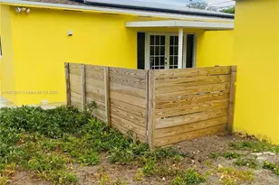 10440 NW 28th Ct, Miami, FL 33147 - Photo 29