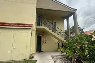 18318 NW 68th Ave, Hialeah, FL 33015 - Photo 3