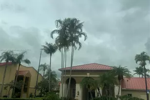 18318 NW 68th Ave, Hialeah, FL 33015 - Photo 13