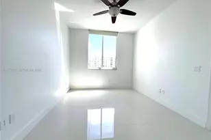 2775 NE 187th St, Aventura, FL 33180 - Photo 15