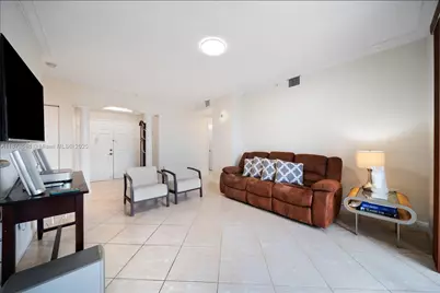 9021 SW 94th St #310, Miami, FL 33176 - Photo 9