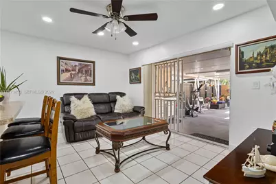 7801 SW 9th Ter, Miami, FL 33144 - Photo 9