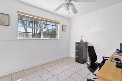 7801 SW 9th Ter, Miami, FL 33144 - Photo 17