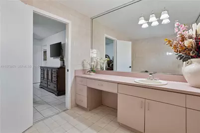7801 SW 9th Ter, Miami, FL 33144 - Photo 15
