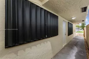 2033 Dewey St, Hollywood, FL 33020 - Photo 11