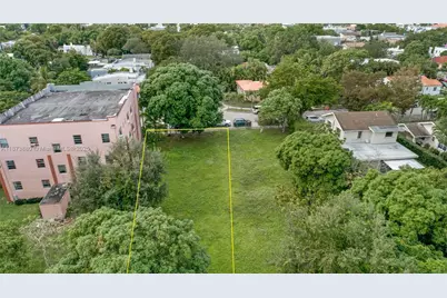 1001 SW 15th Ave, Miami, FL 33135 - Photo 1