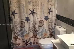 19501 E Country Club Dr, Aventura, FL 33180 - Photo 13