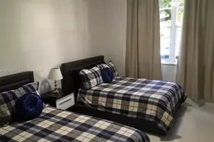 19501 E Country Club Dr, Aventura, FL 33180 - Photo 17